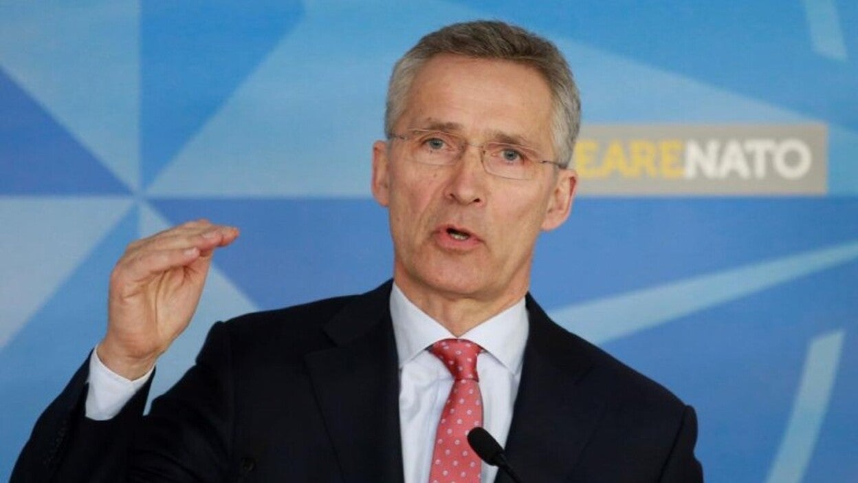 La OTAN expulsa a siete diplomáticos rusos