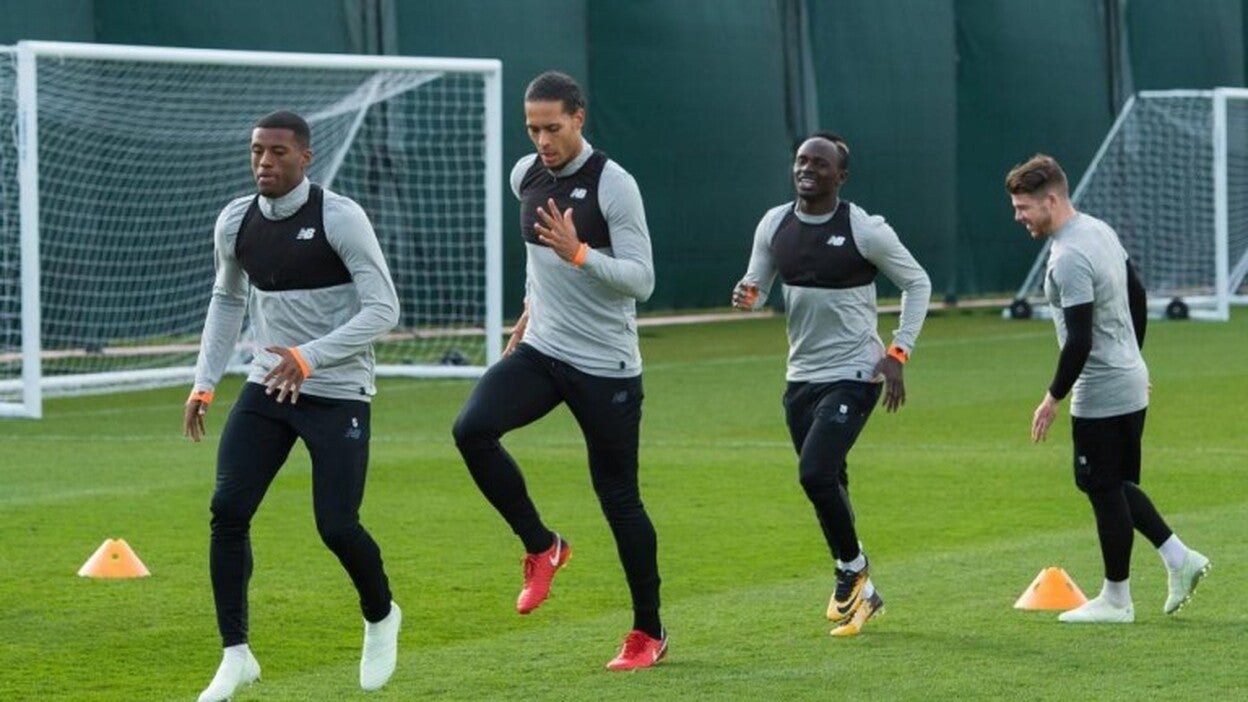 Liverpool y City se juegan la supremacía inglesa