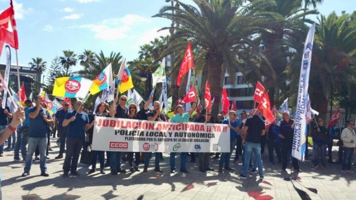 La Policía Local pide la jubilación anticipada