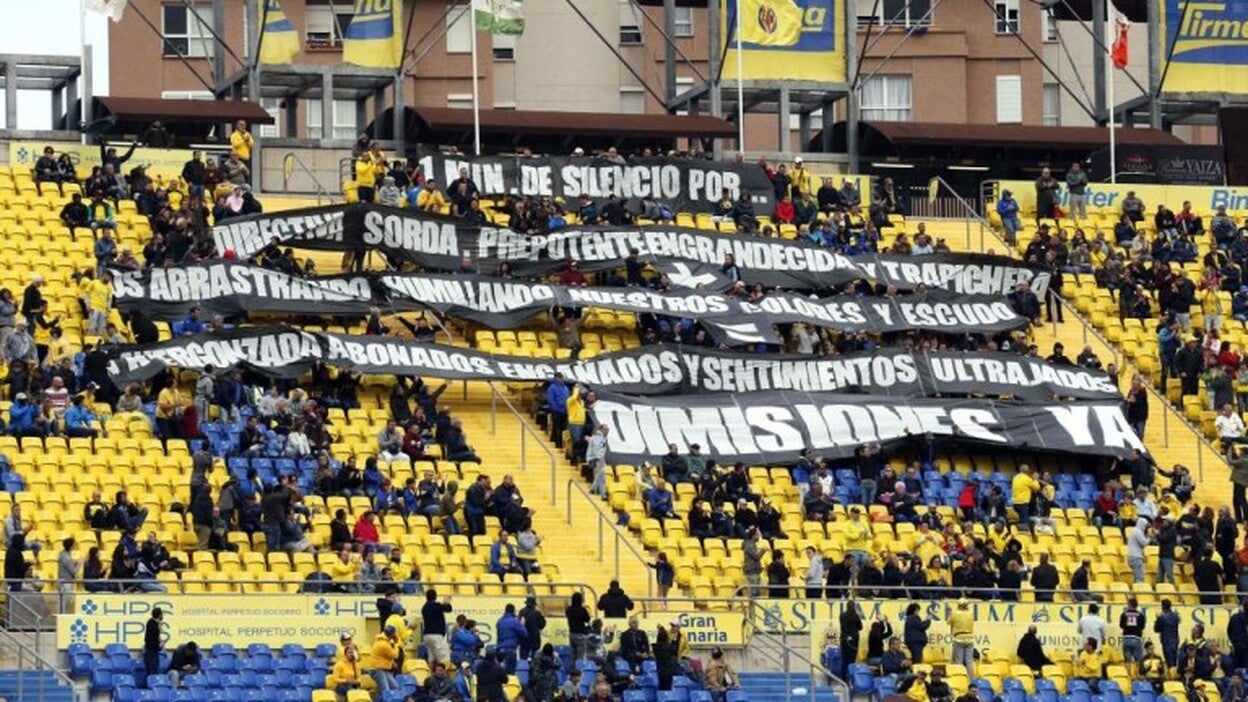 La UD pide perdón por el descenso