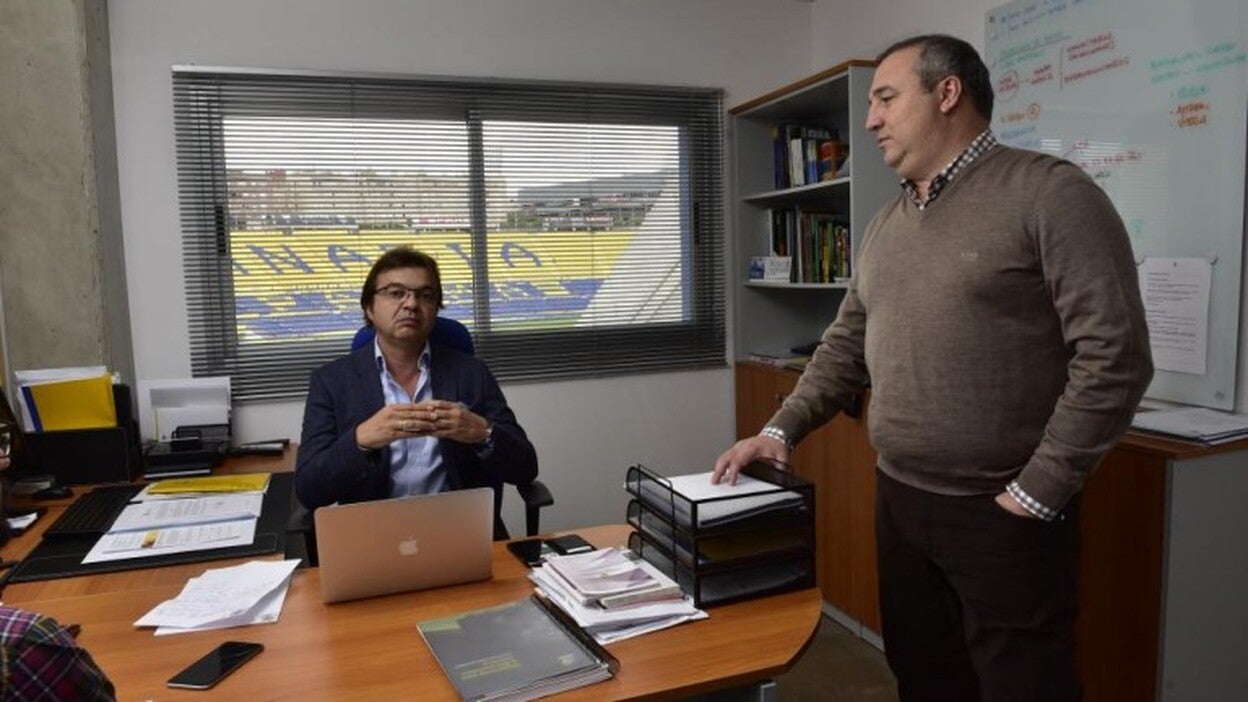 El futuro de Toni Cruz: seguiría, pero con menos poder