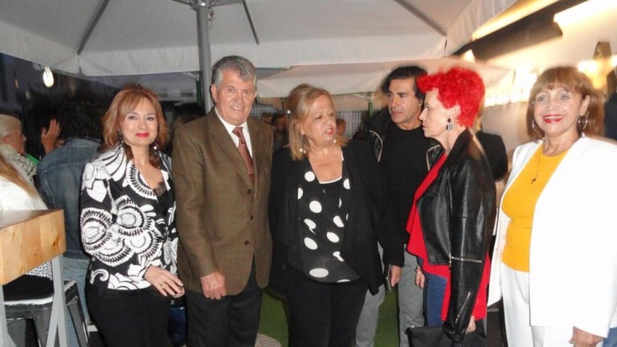 CC Las Arenas. Artistas de las sevillanas