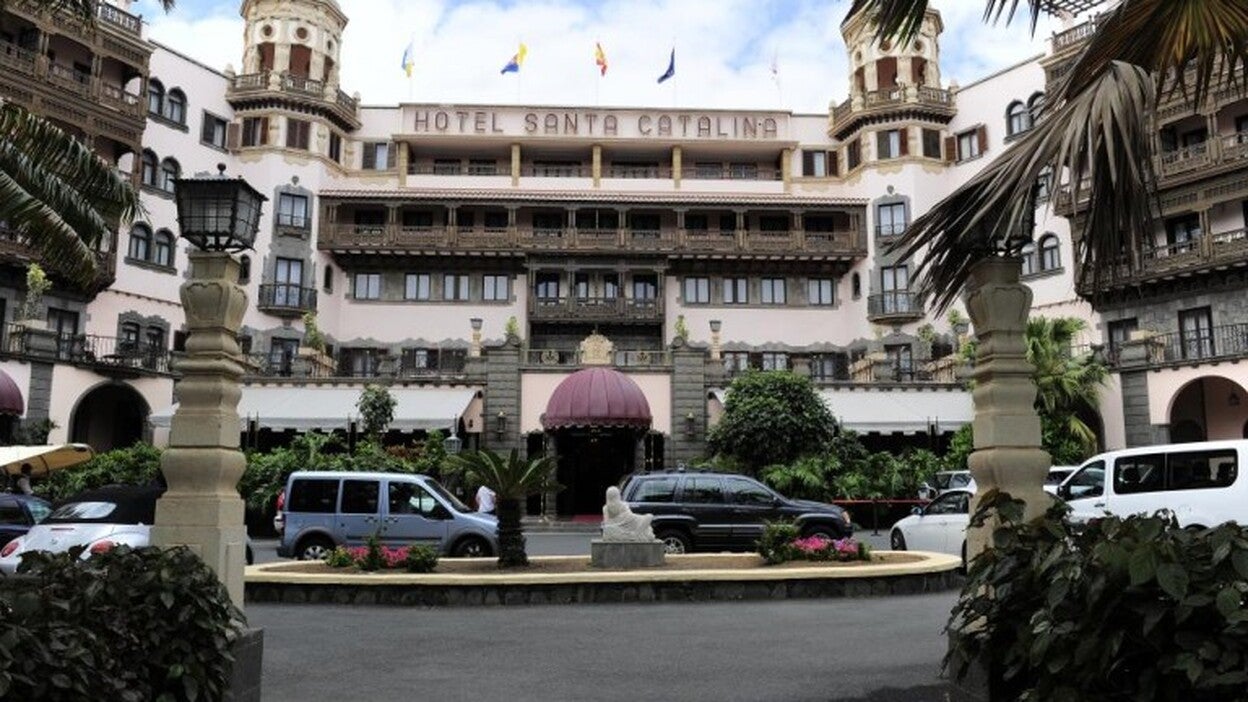 Padrón denuncia que el tripartito desprotege el Santa Catalina