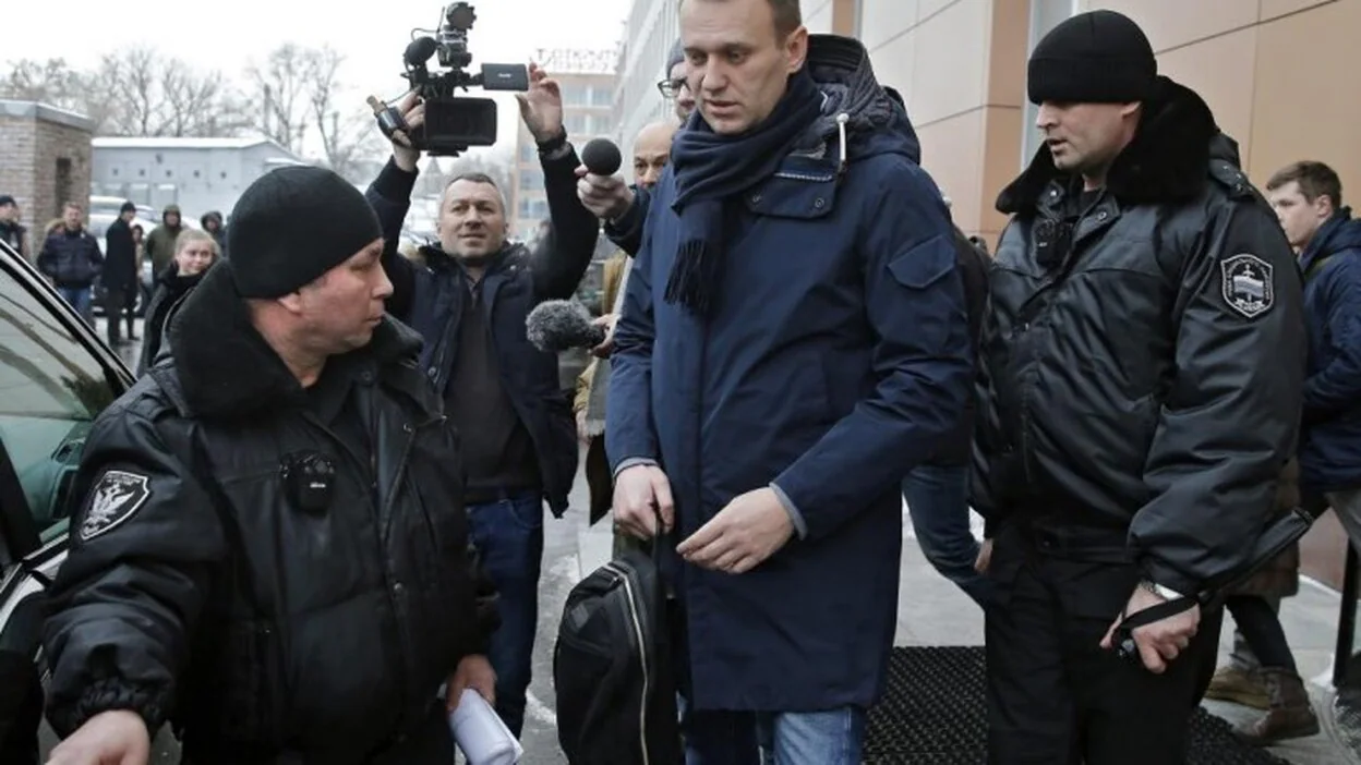 Navalni condenado a 45 días de cárcel por protesta ante investidura de Putin
