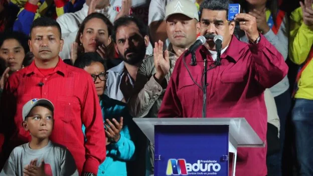 Maduro gana en Venezuela con una abstención del 54%