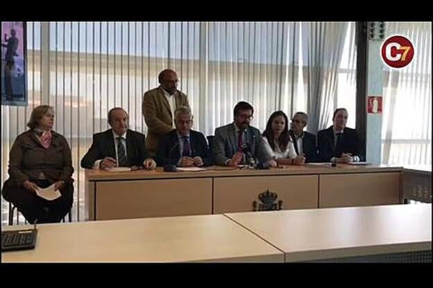 Un 42% de los jueces y un 51% fiscales secundan huelga, según asociaciones