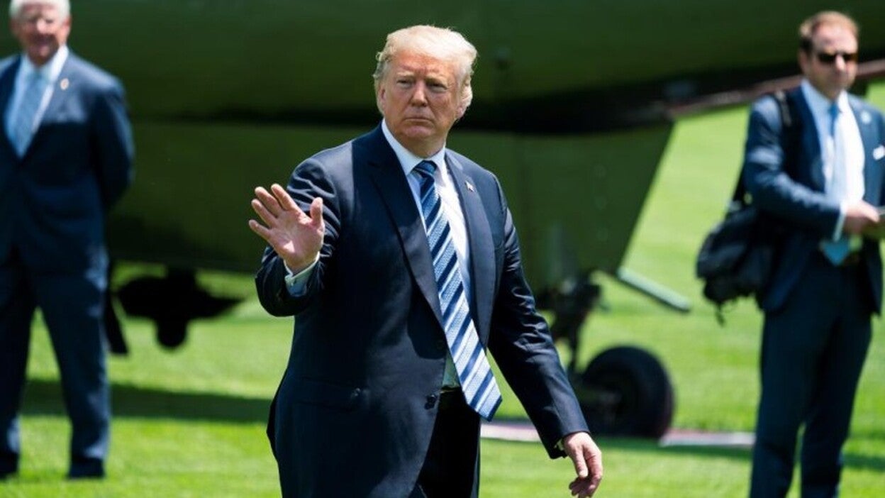 Trump da la sorpresa al anunciar que aún podría reunirse con Kim en junio