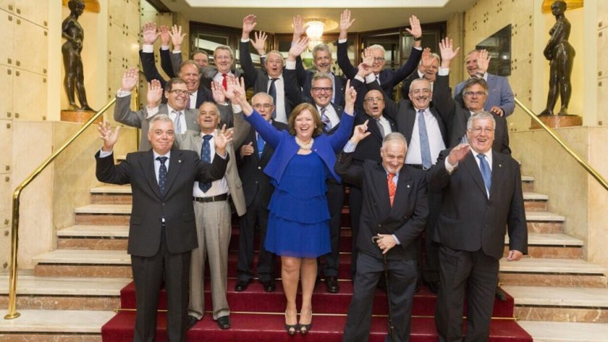 Cena y tributos de los Ingenieros industriales de Canarias Oriental