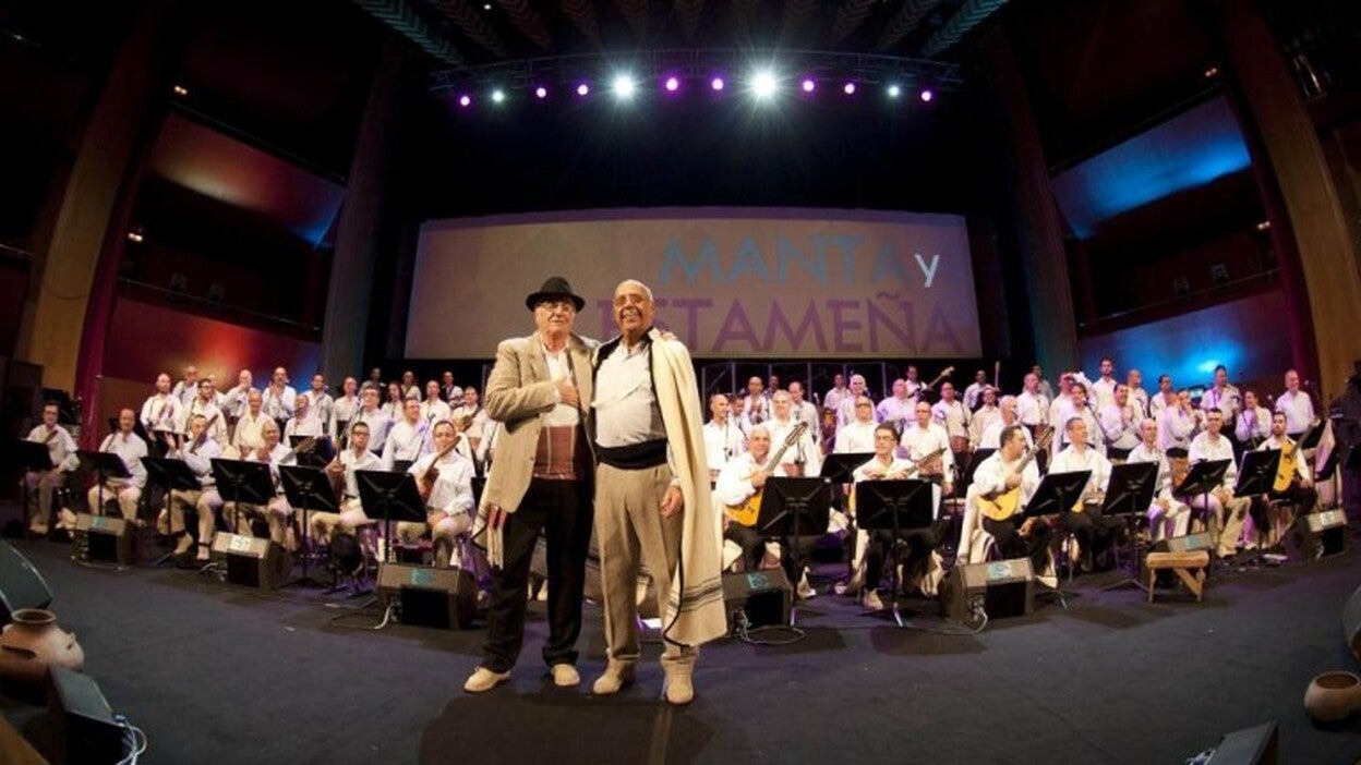 El Ayuntamiento une Canarias para celebrar el día de la región