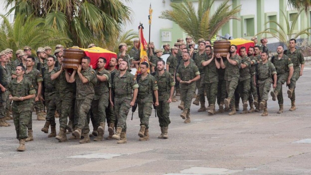 Despedida militar a José Luis y Eynar