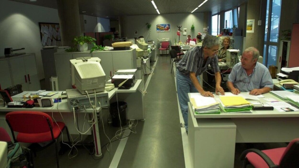 El horario de los funcionarios se rebaja hasta las 37,5 horas semanales