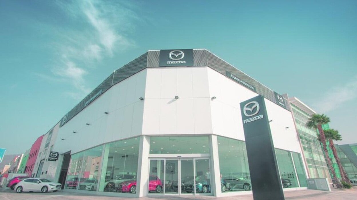 Quinto cumpleaños de Mazda Canarias con cifras récord