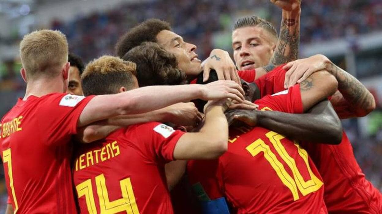 Mertens y Lukaku lanzan a Bélgica en su estreno (3-0)