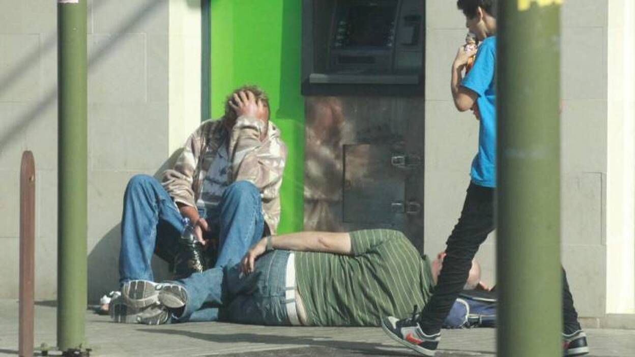 Flora Acoge agoniza por la falta de ayudas