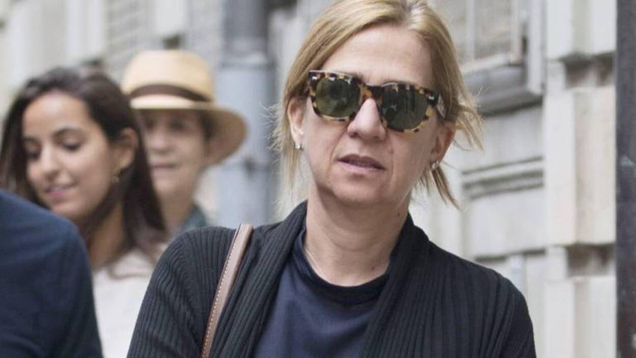 La infanta Cristina visitó por primera vez el domingo a Urdangarin en prisión