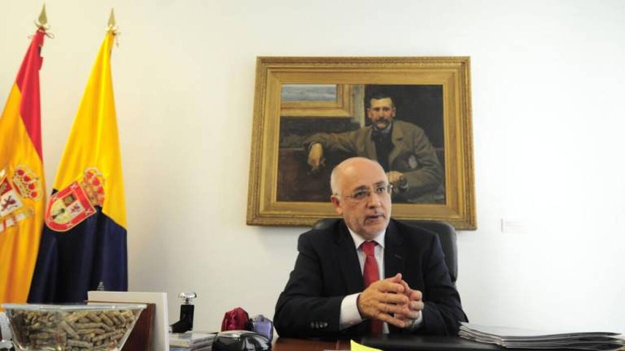 Morales destaca que el pacto insular activó la economía