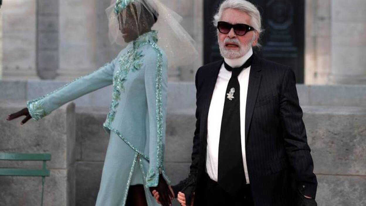 El diseñador Karl Lagerfeld se ve «inmortal»