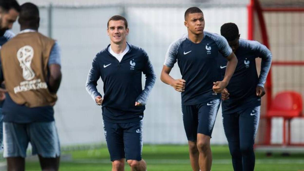 Luzhniki proclama al nuevo rey