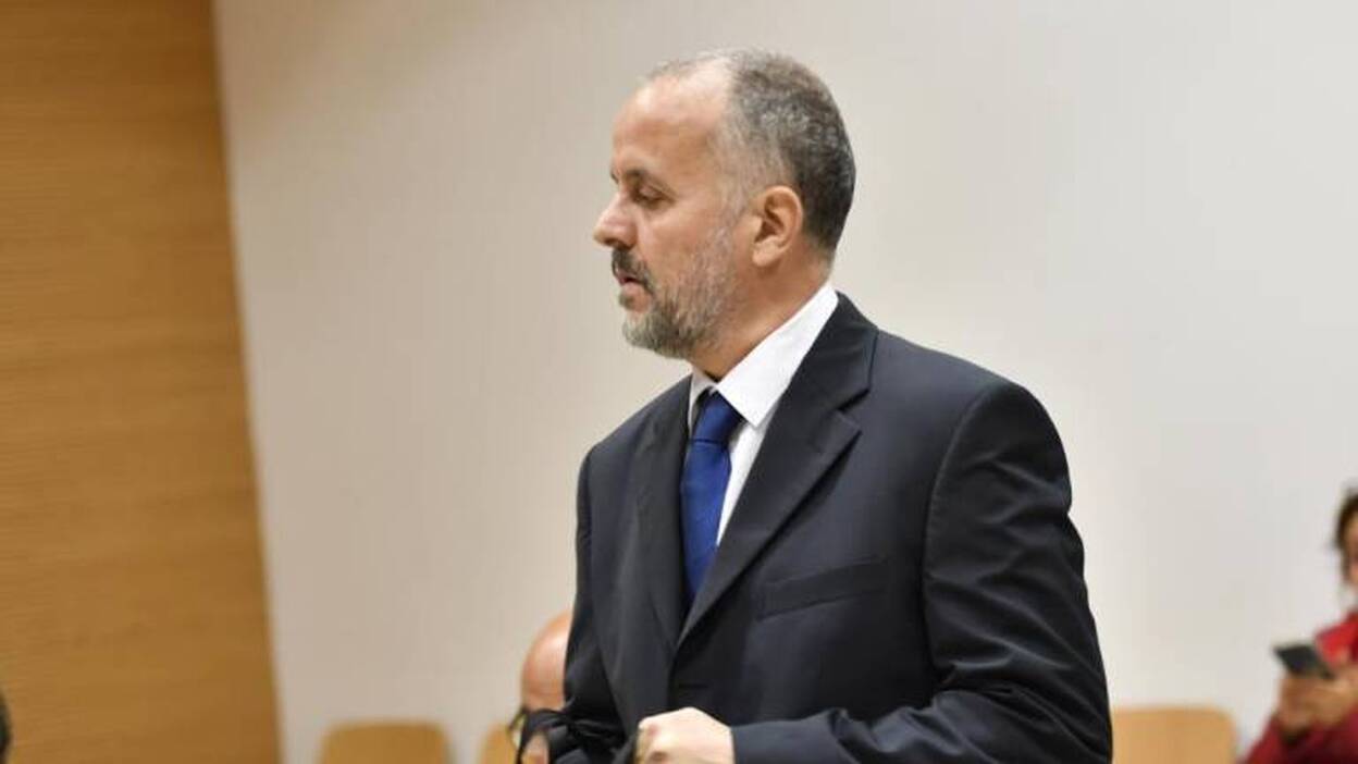 Perdomo se encomienda a diez preguntas