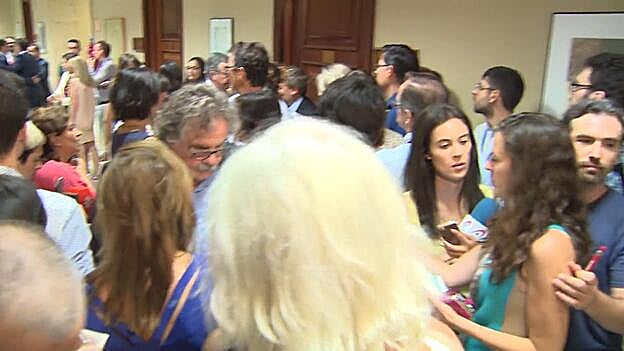 Rosa María Mateo no consigue la mayoría suficiente en el Congreso