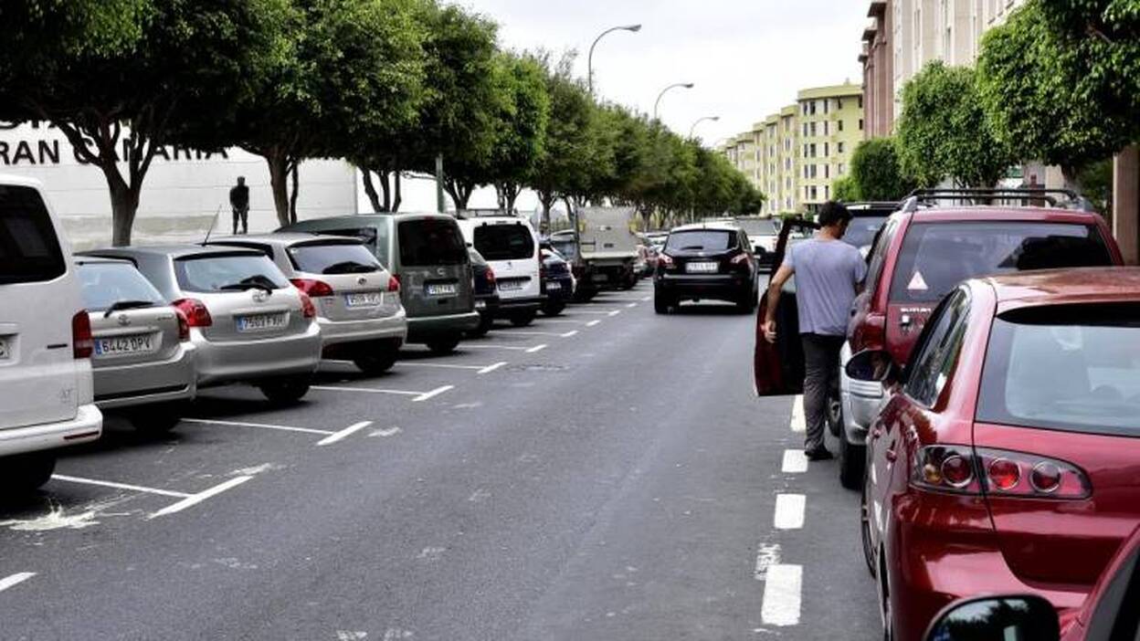 El Ayuntamiento recorta la zona azul de 7 Palmas por la presión vecinal