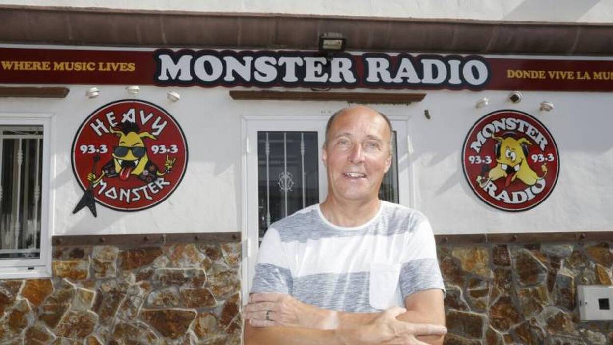 ‘Monster’, la emisora políglota