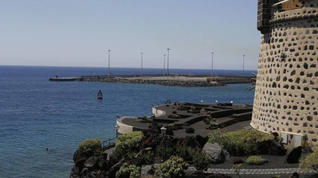 Licitado el contradique de abrigo en Arrecife