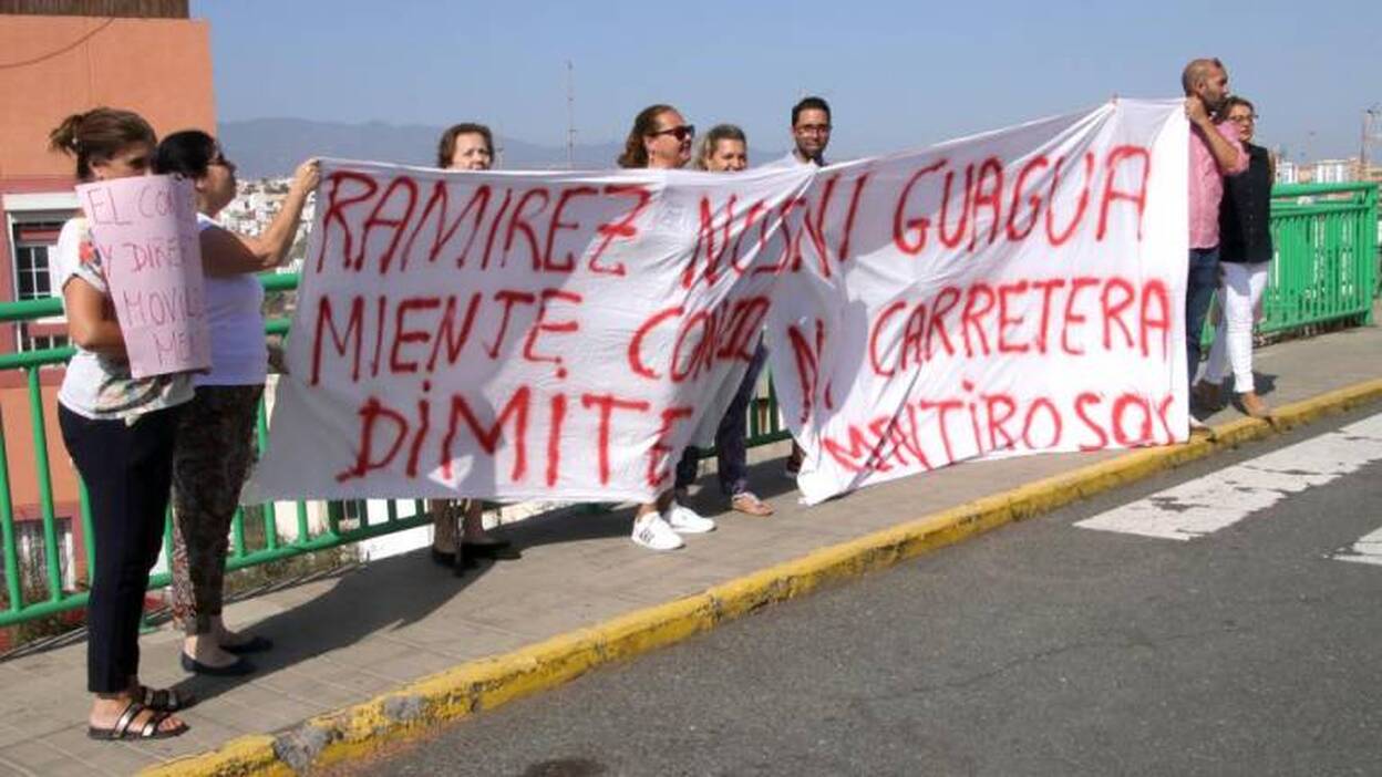 «La gente camina más de un kilómetro»