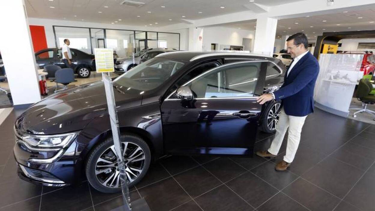 La nueva normativa de emisiones dispara un 40% la venta de coches