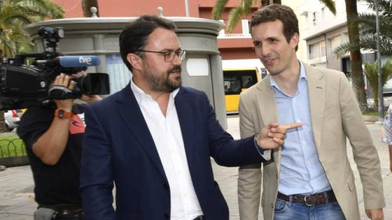 Casado y Clavijo abordan la agenda y las cuentas canarias