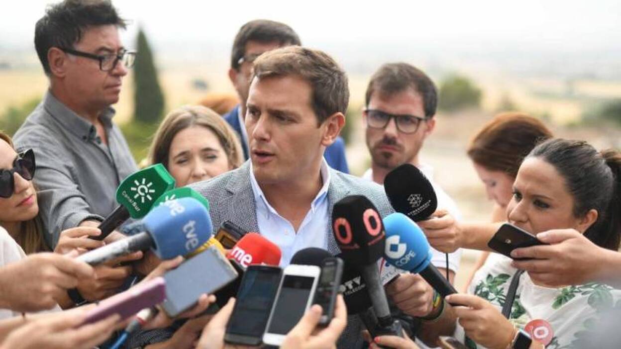 Cs debate la ruptura del pacto con el PSOE en Andalucía