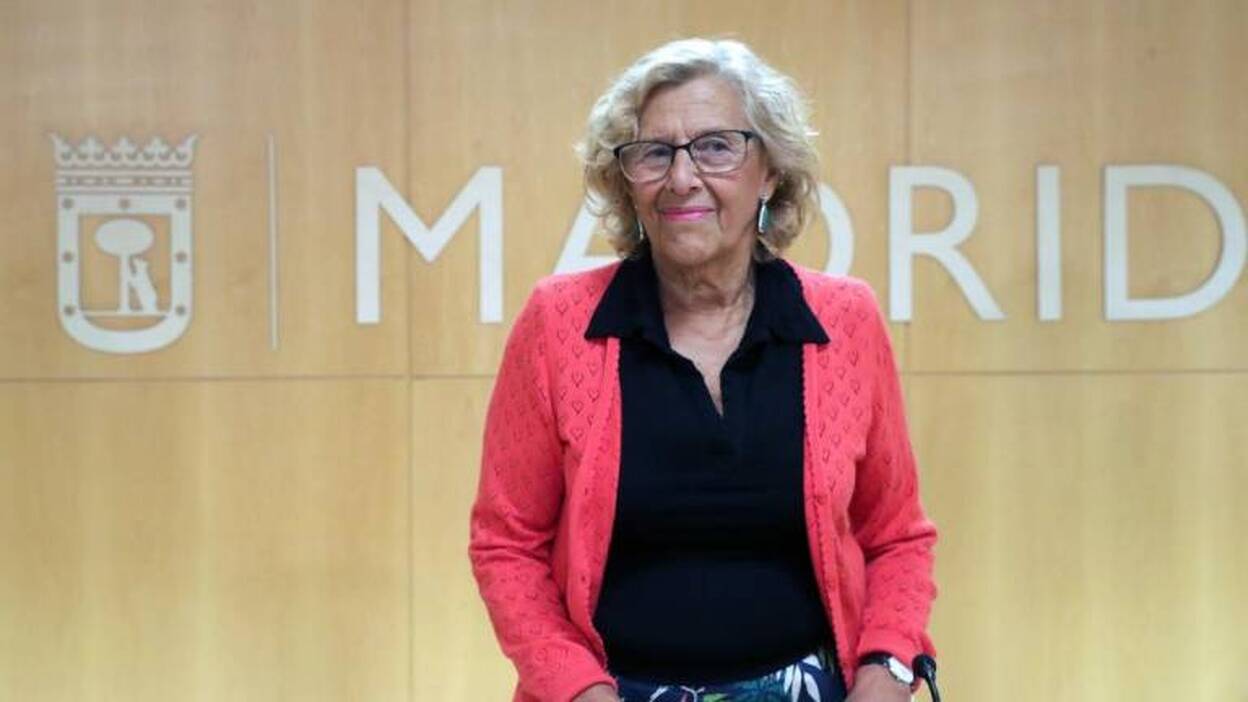 Carmena invita al entorno del PSOE a su nueva plataforma política