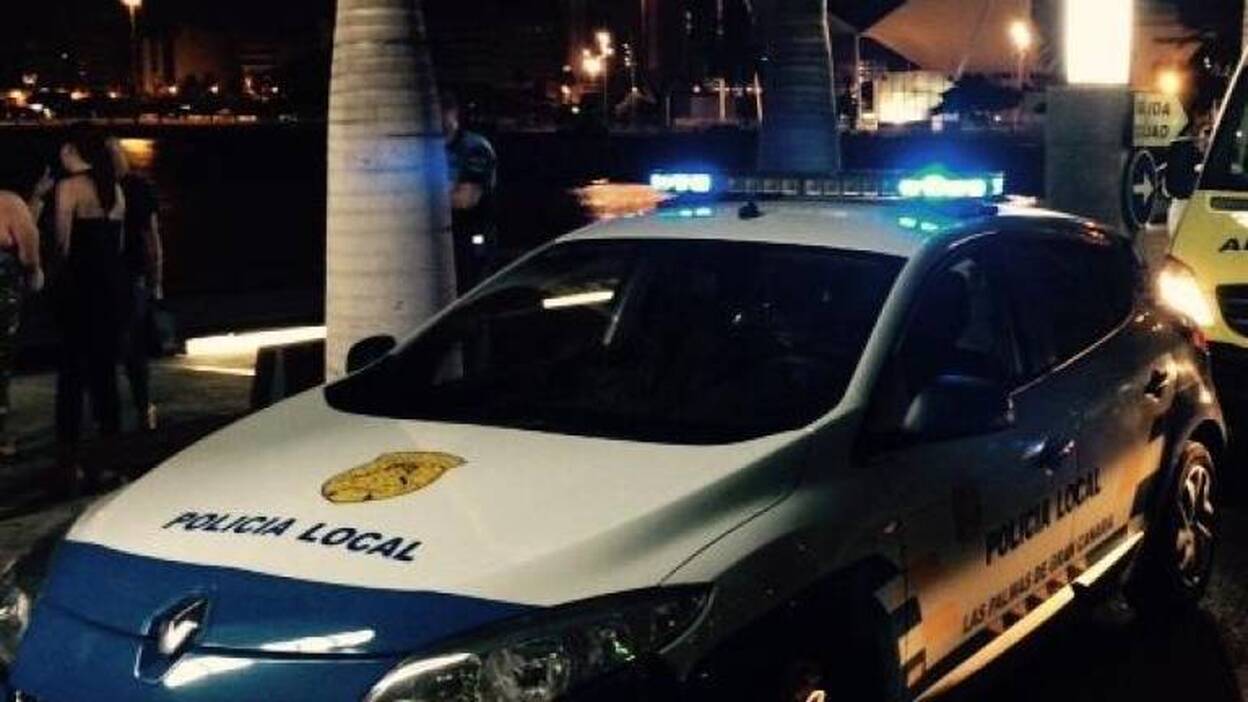 Detenido tras forzar la puerta de un local y darse a la fuga