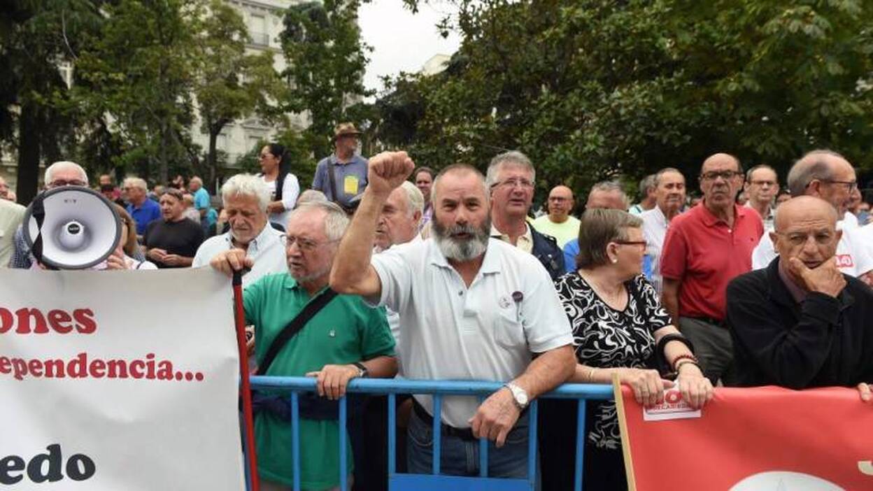 La reforma de pensiones, en manos del Gobierno tras el acuerdo parlamentario