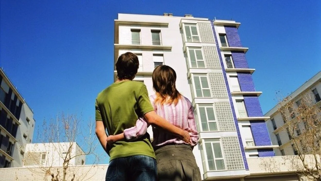 Suben un 5,3 % las hipotecas en julio en Canarias, hasta llegar a 1.110