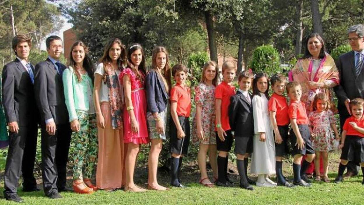 Rosa Pich, madre de 18 hijos, enseña su secreto de educación a los ingleses