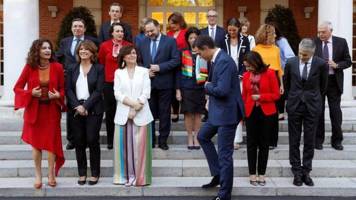 El riesgo de elecciones eleva la alarma por el REF y el Estatuto