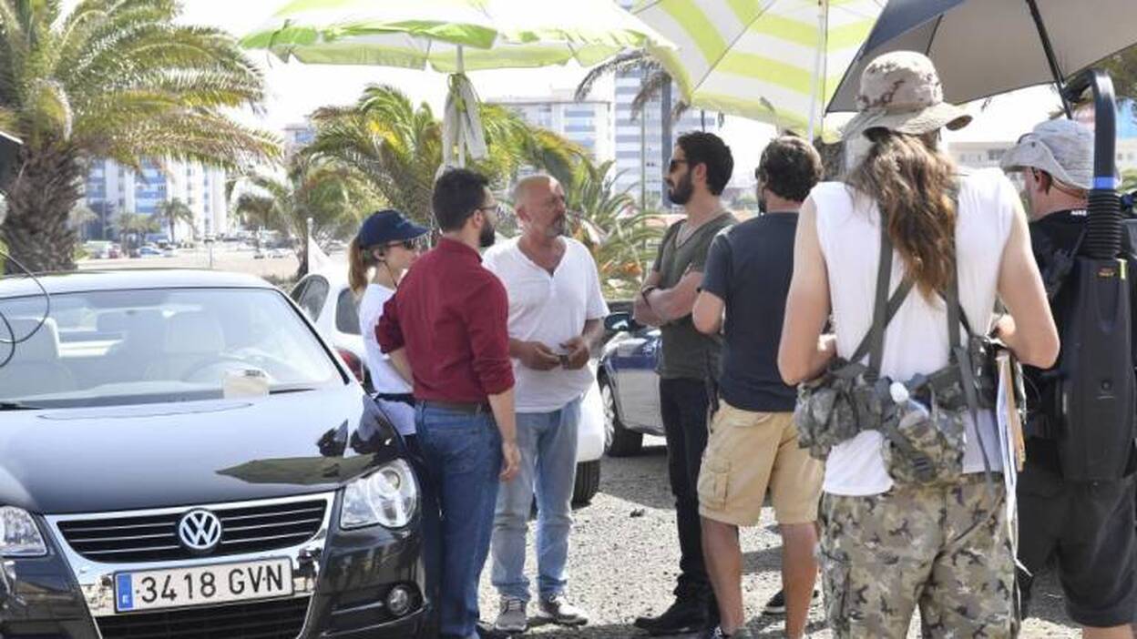 García Brink visita el rodaje de ‘La Sala’