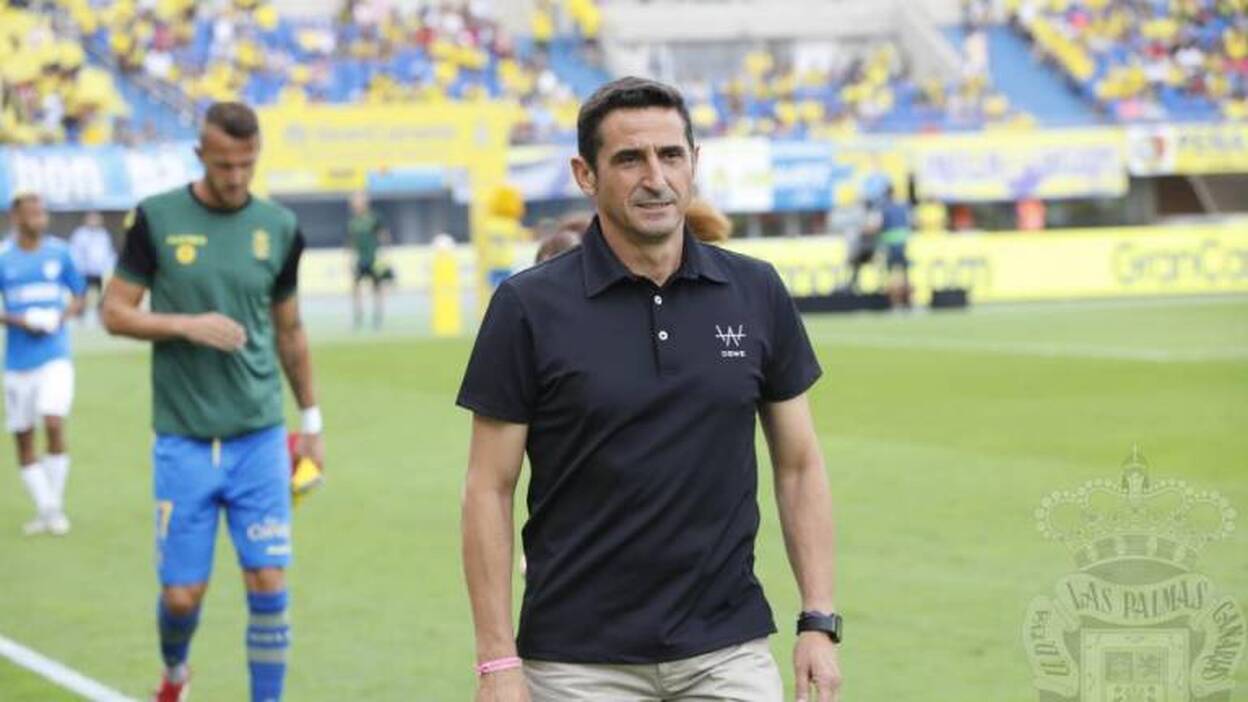 El club pide «tranquilidad» y no se plantea echar a Jiménez