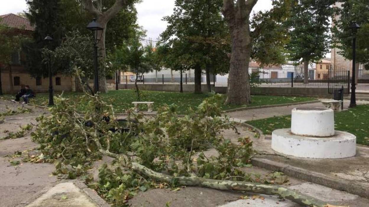 Leslie se debilita en España y pasa como tormenta tropical