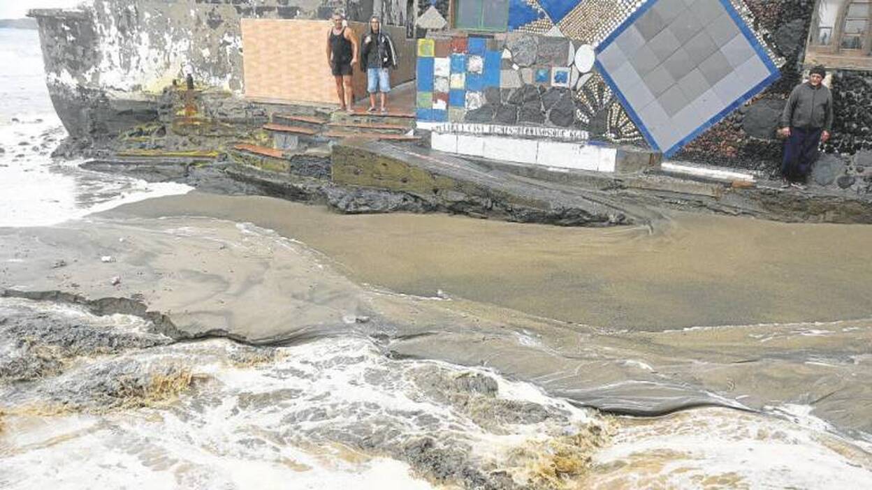 Pequeños desprendimientos y récord de rayos, incidencias en Gran Canaria