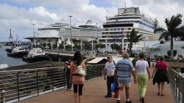 Los pasajeros de cruceros aumentan más del 27 % en Canarias hasta septiembre