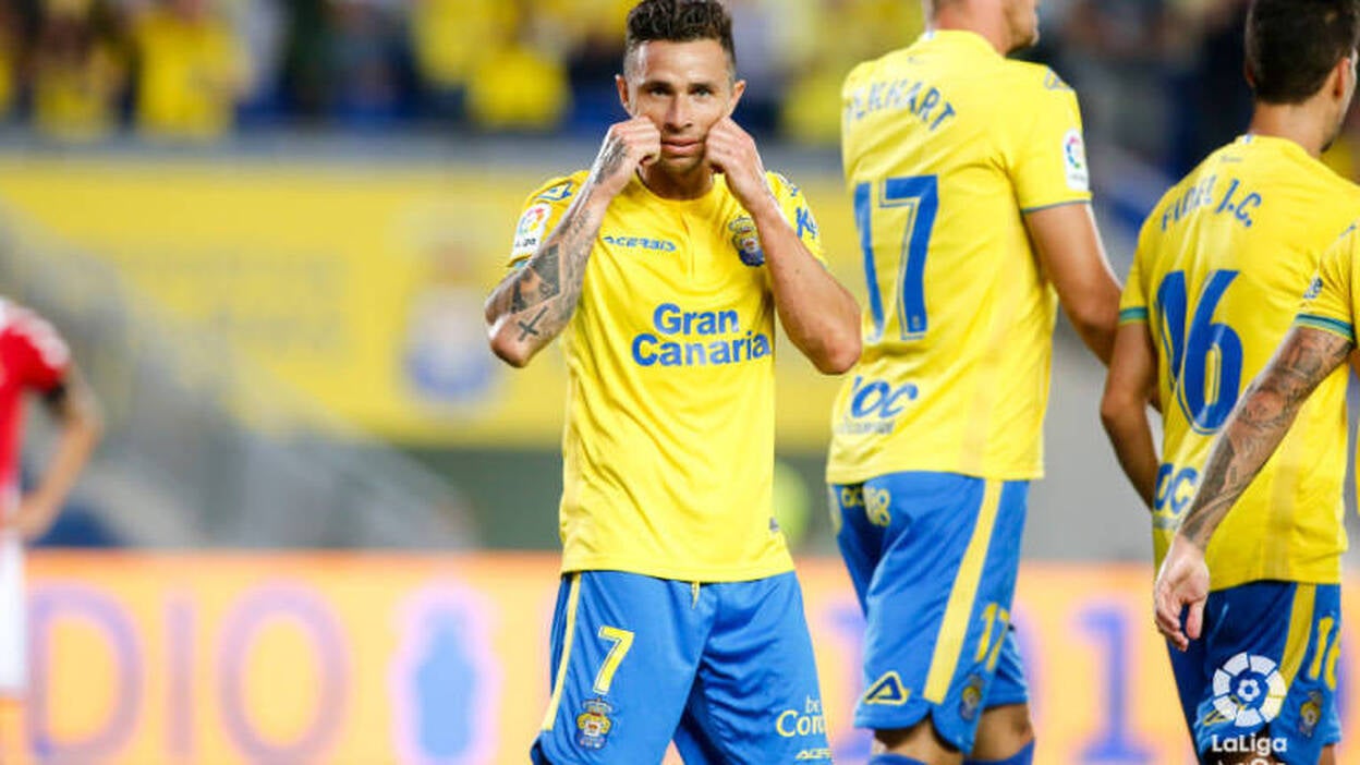 Dudas con Rubén Castro en el once