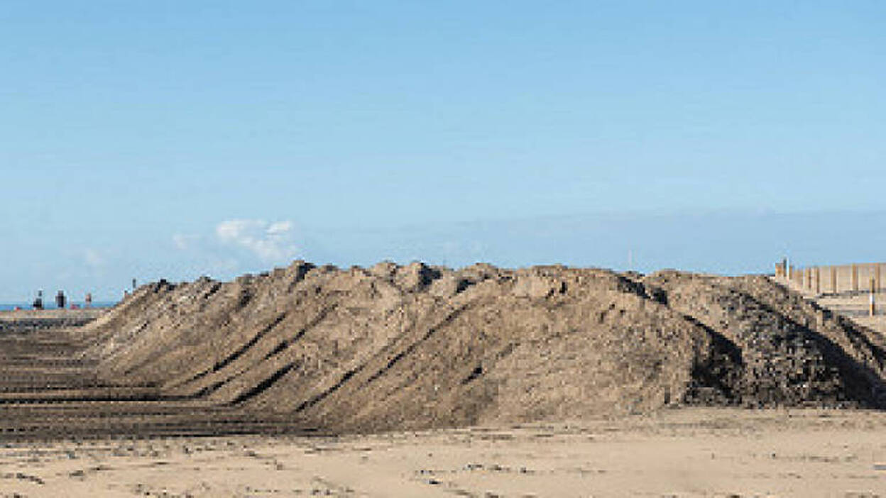 Los primeros 1.000 camiones de arena