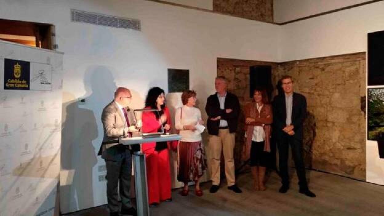 Ana María Alonso recibe el Premio Benito Pérez Galdós