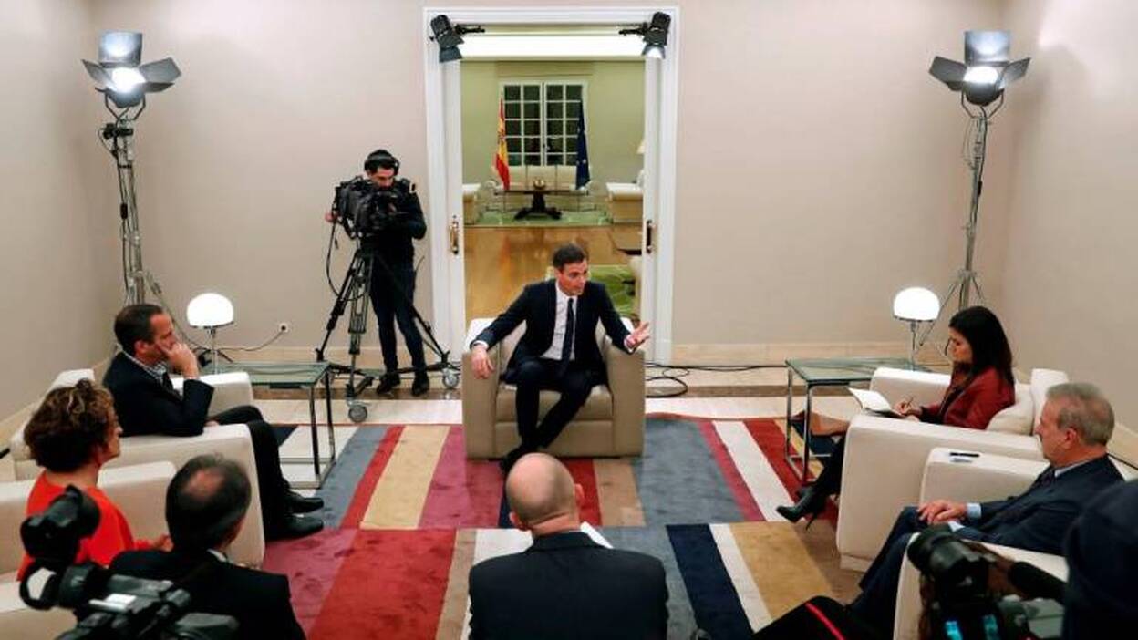 Sánchez suprimiría inviolabilidad del Rey y augura que Felipe VI lo apoyaría