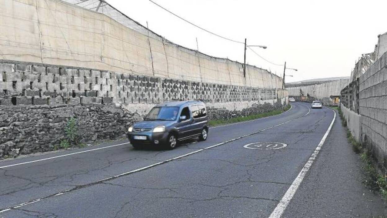 Una inversión de 750.000 euros ampliará la carretera de Melenara