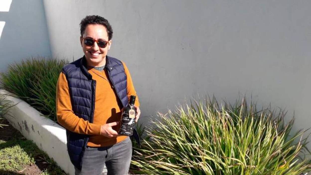 La ginebra de Uga gana premios