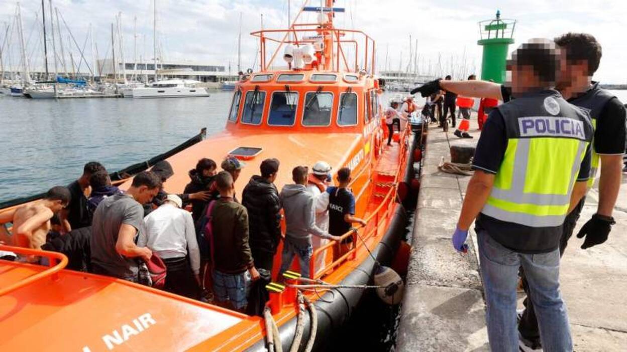 Sánchez lleva a Marrakech su compromiso por liderar respuestas a la migración