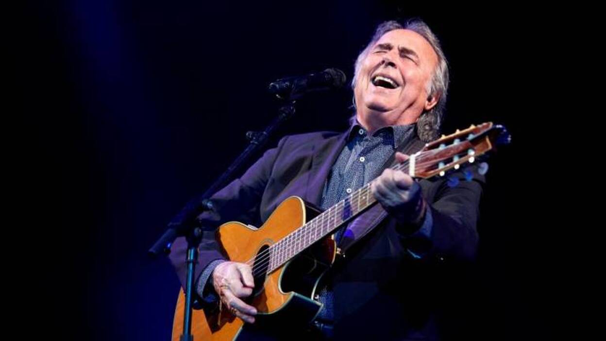 Serrat vuelve a los orígenes en su ciudad natal, a orillas del Mediterráneo